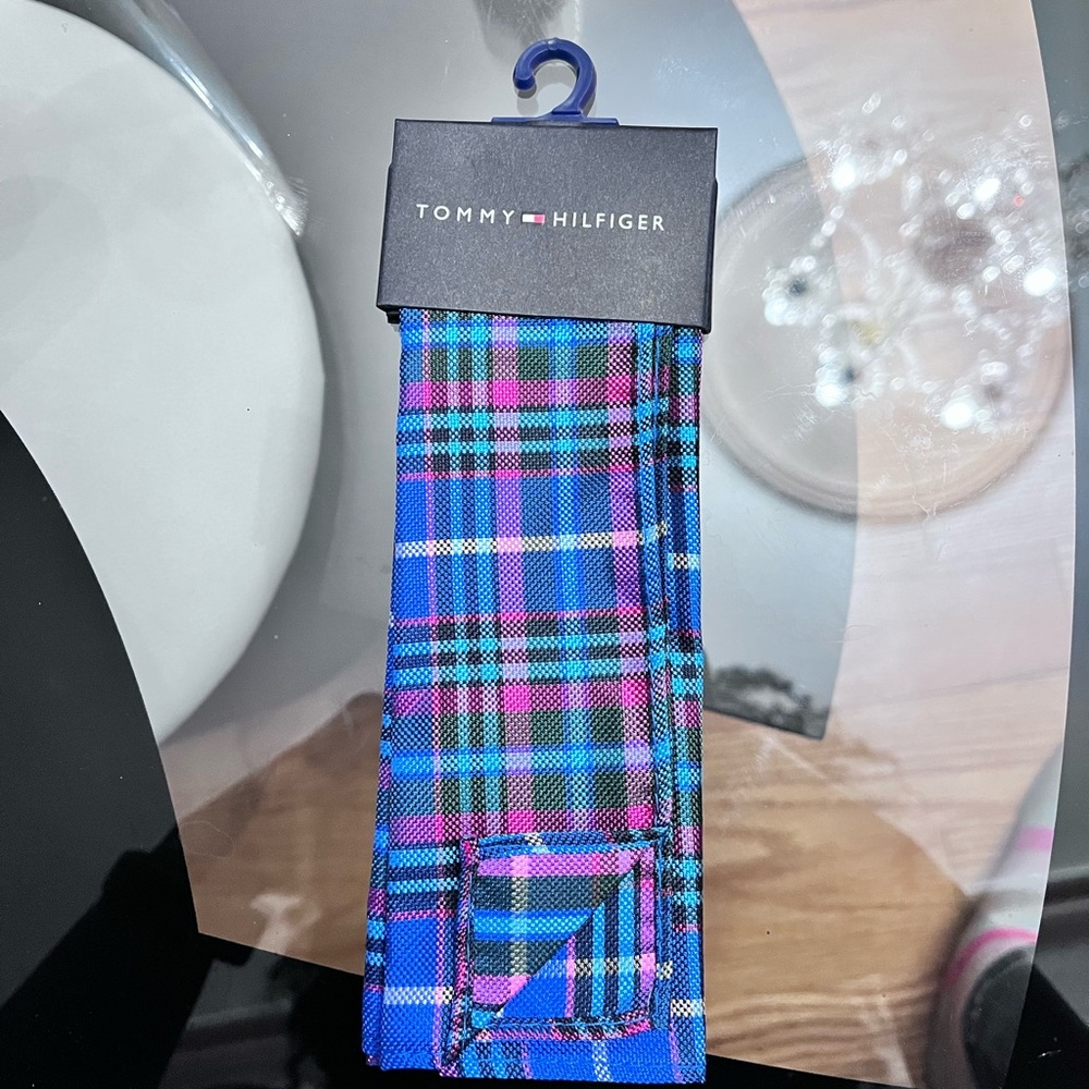 NWT Tommy Hilfiger Bowtie & Pocket Square
